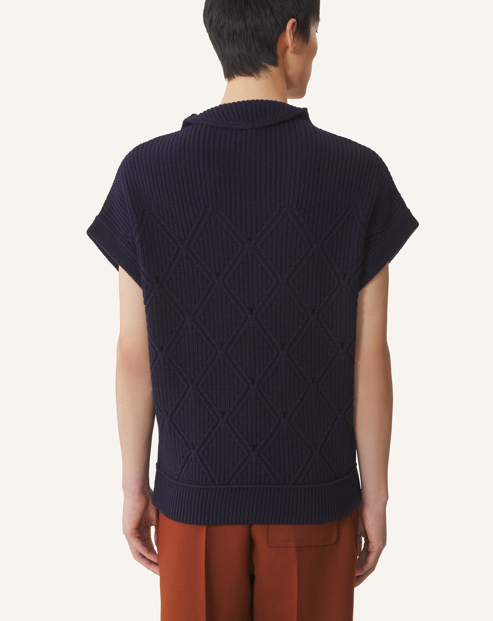 SLEEVELESS DIAMOND DETAIL WOOL SWEATER