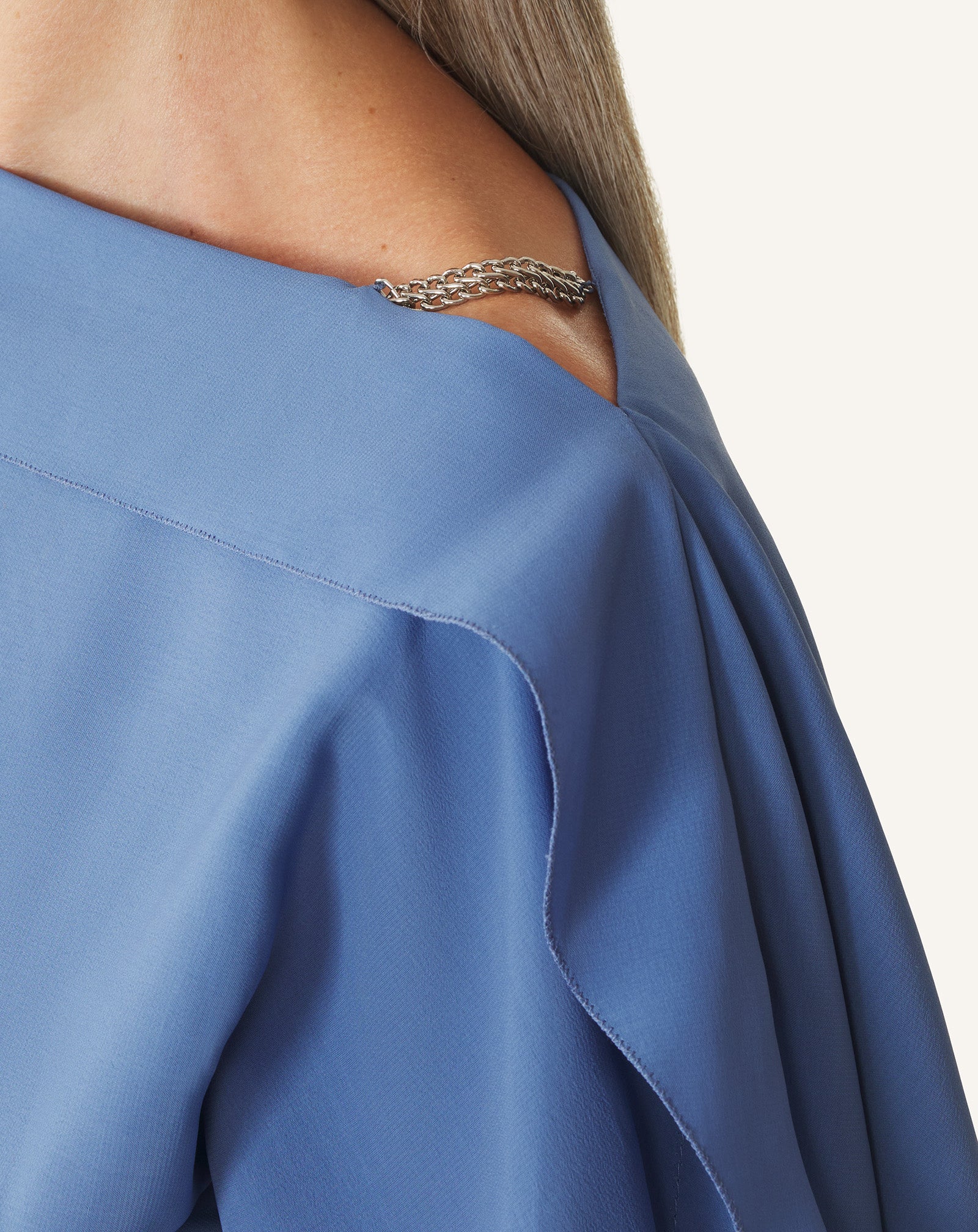 LONG-SLEEVED TOP IN CREPE DE CHINE