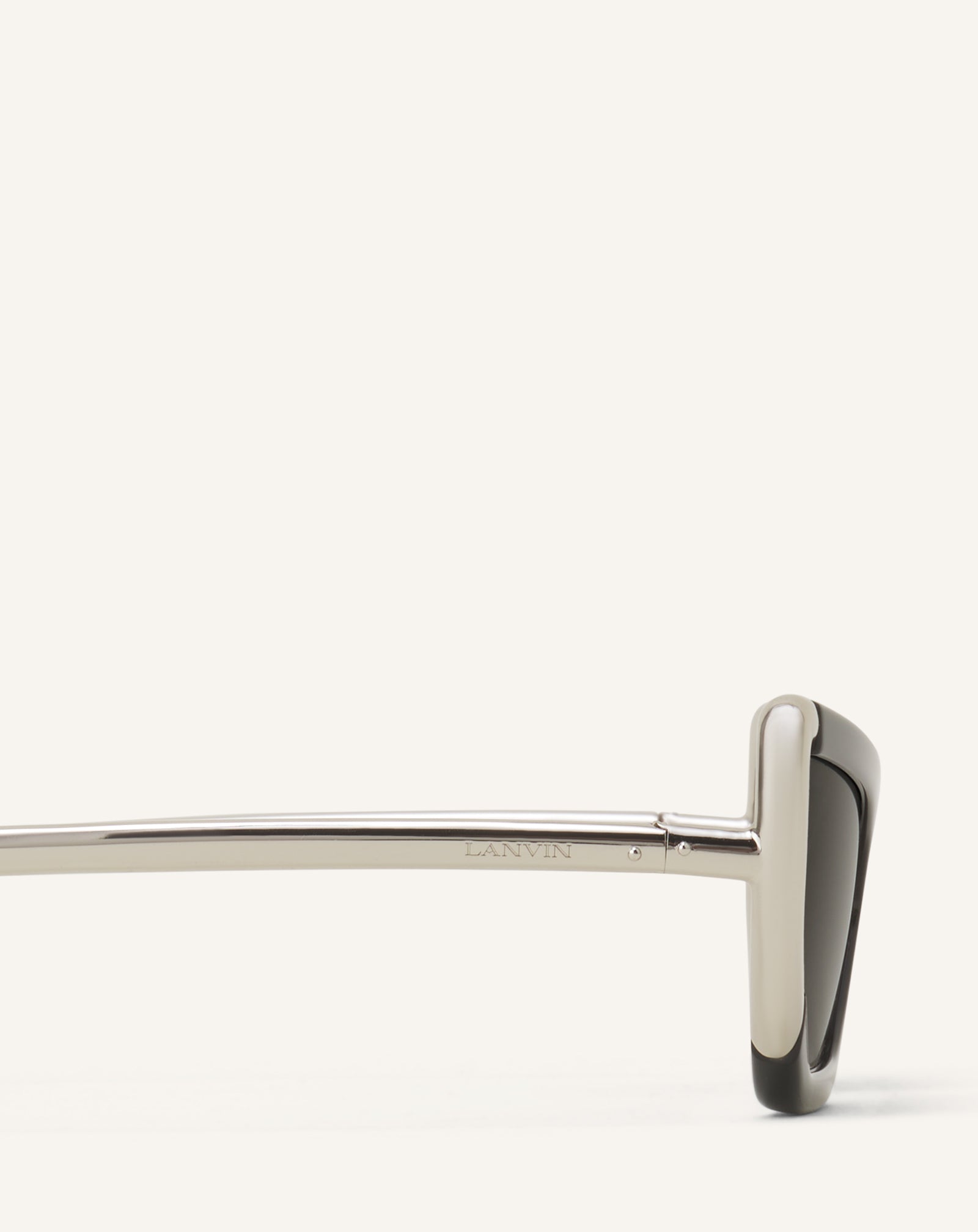 BLACK NOVA SUNGLASSES