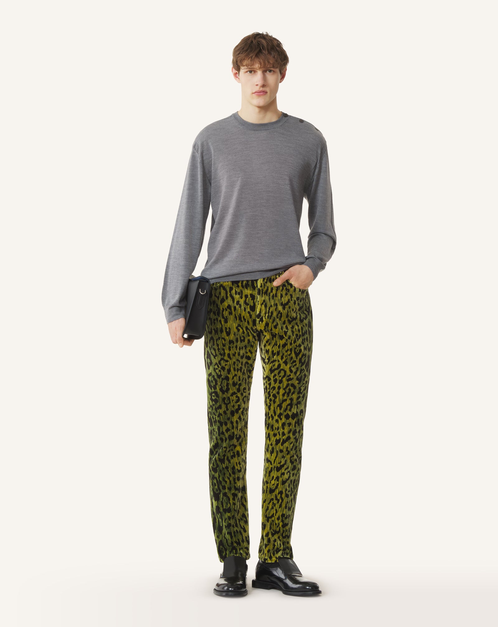 BLACK CLASSIC MERINO WOOL SWEATER