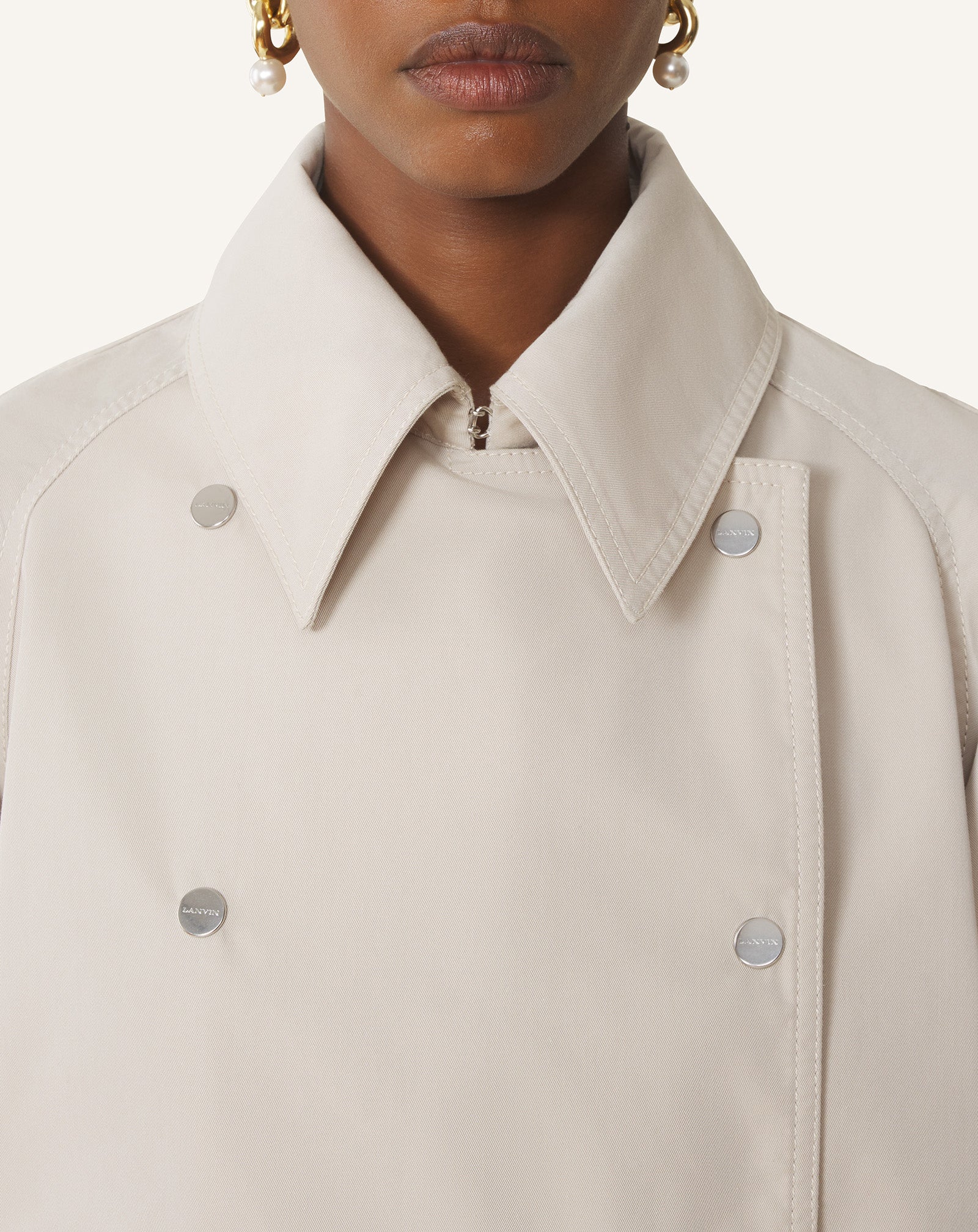 WHITE COTTON TRENCH COAT