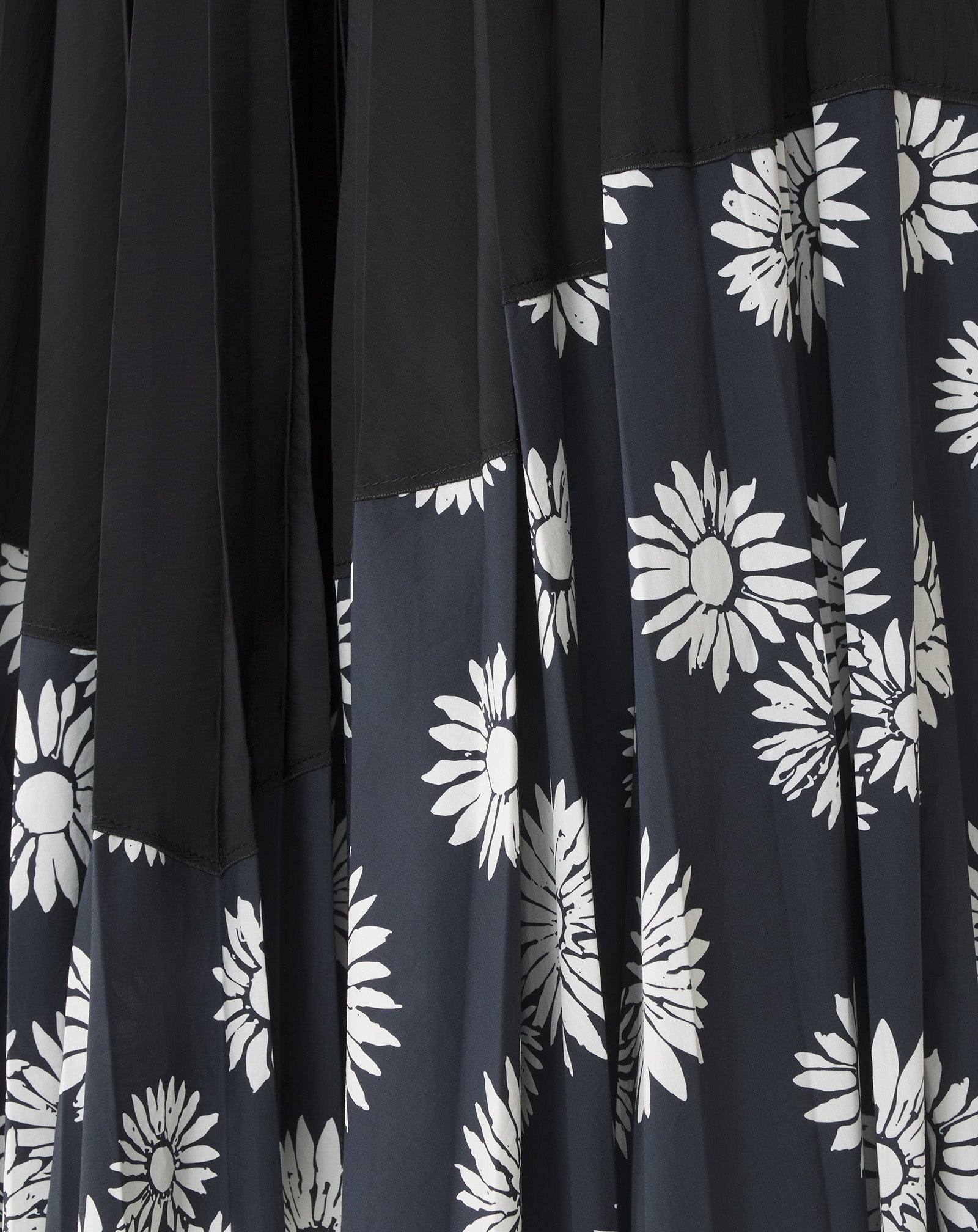 BLACK PLEATED DRESS IN CHARMEUSE AND PRINTED COTTON