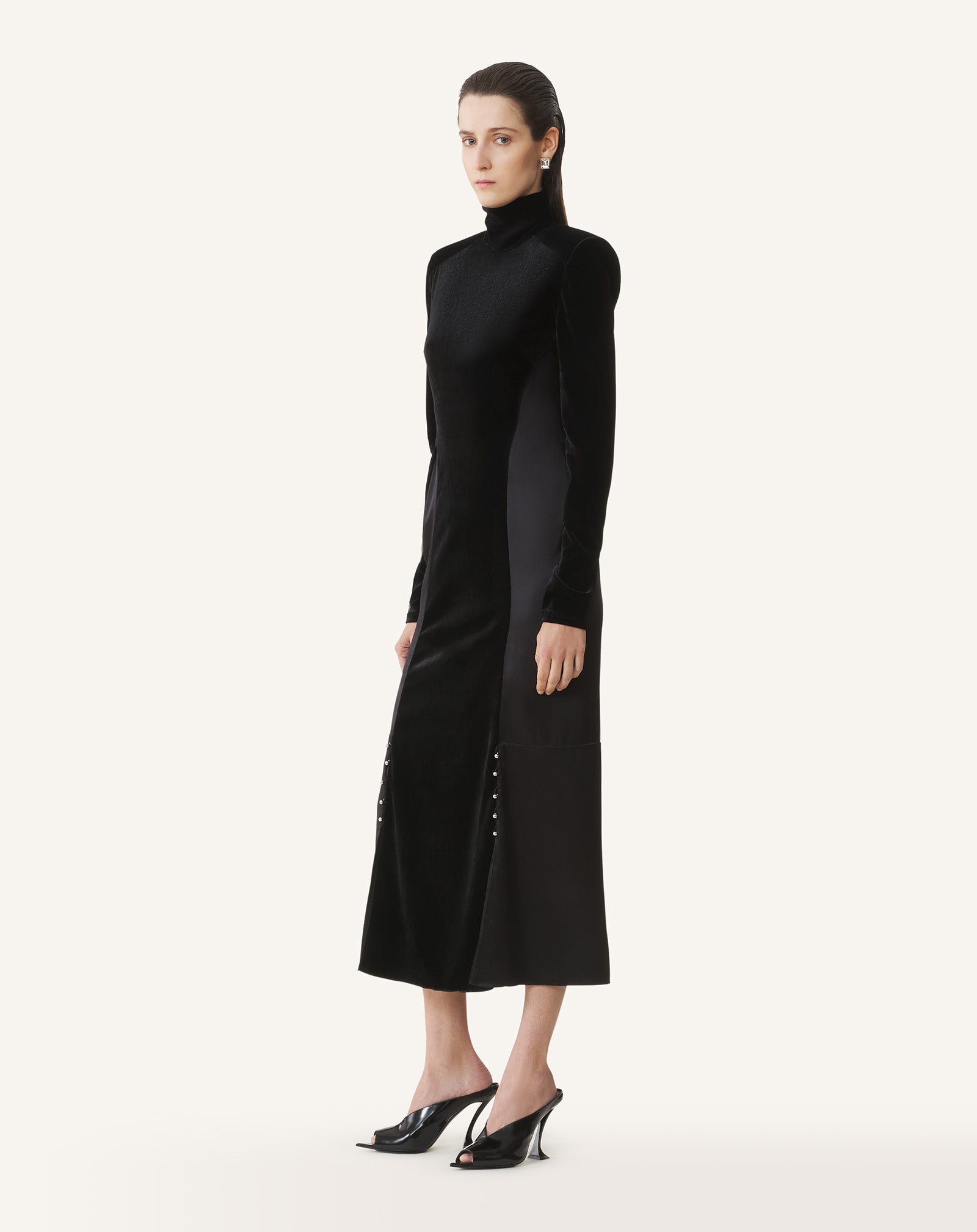 VELVET MIDI DRESS