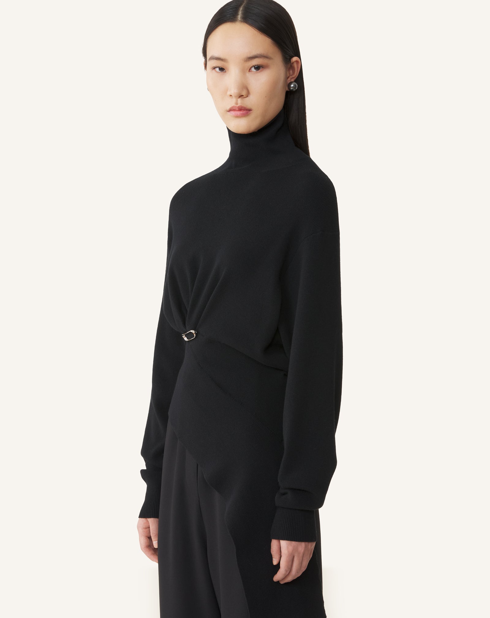 WOOL AND CASHMERE SWEATER