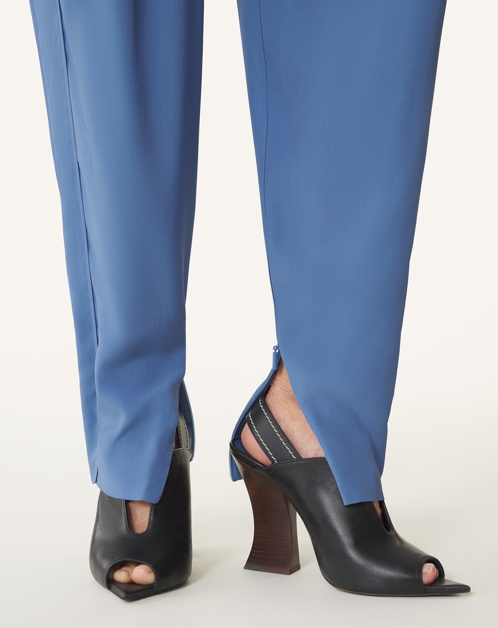 DRAPED PANTS IN CREPE DE CHINE
